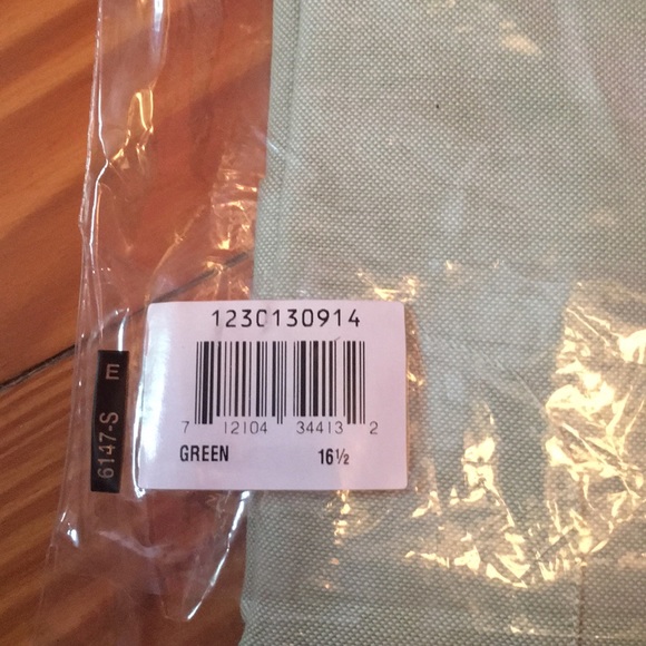 Croft & Barrow Short Sleeve Dress Shirt 16 1/2 - Picture 8 of 8